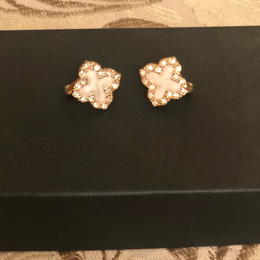Four leaf earrings.